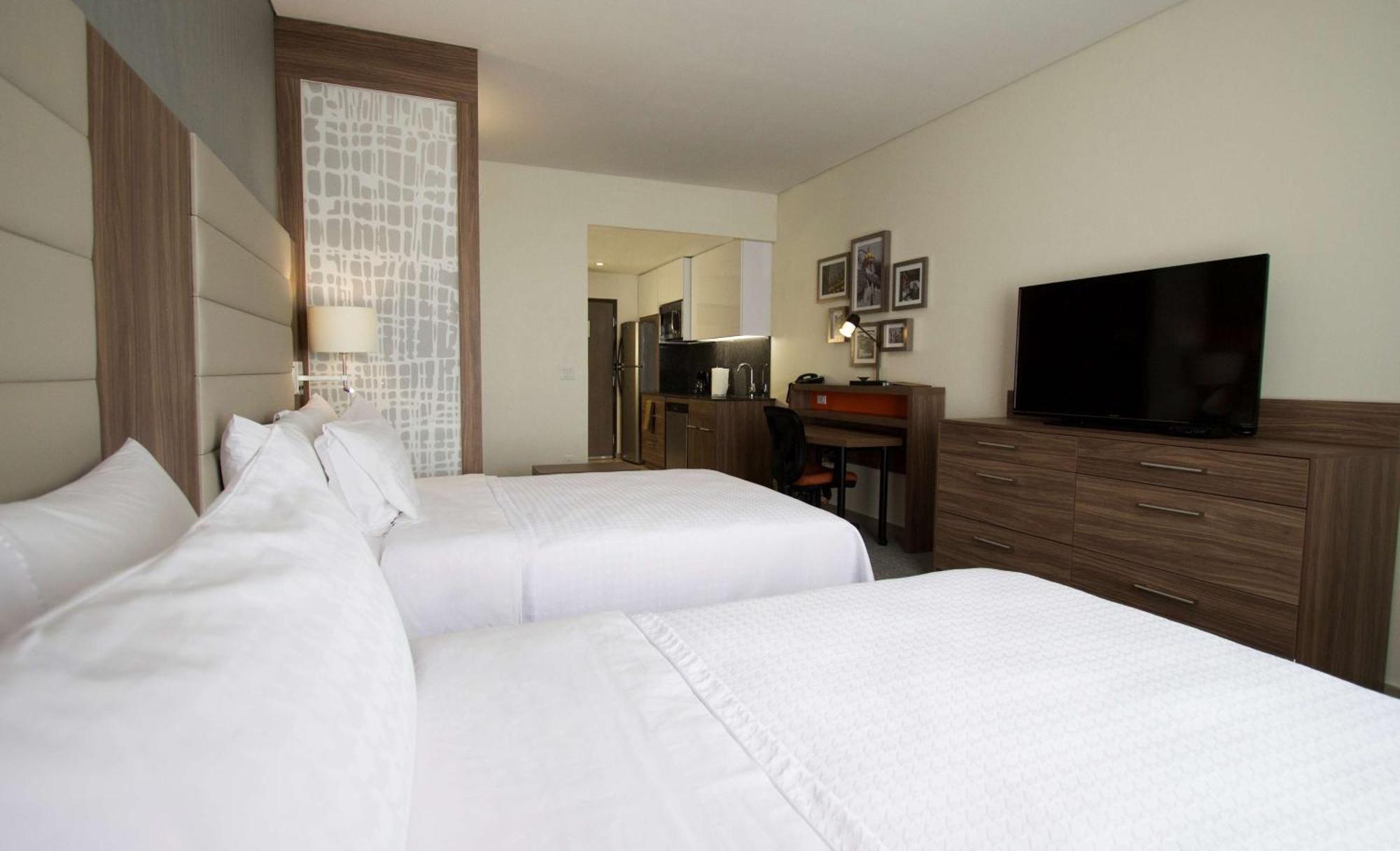 Homewood Suites By Hilton Silao Airport Eksteriør billede
